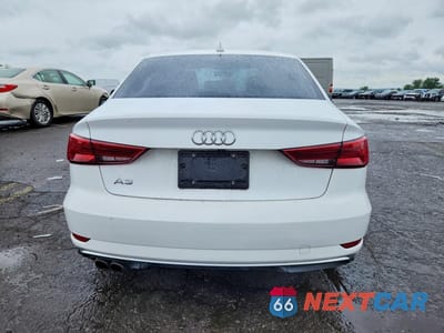 Zdjęcie 6 z 12 samochodu: 2018 AUDI A3 PREMIUM VIN:WAUAUGFF8J1045760 - miniatura