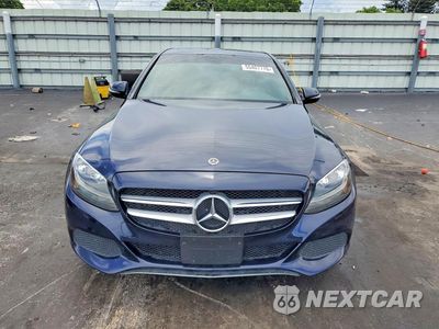 Piąte zdjęcie samochodu w środku: 2018 MERCEDES-BENZ C 300 4MATIC VIN:55SWF4KB8JU242678 - miniatura