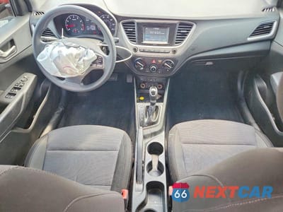 Zdjęcie 8 z 13 samochodu: 2018 HYUNDAI ACCENT SE VIN:3KPC24A31JE005871 - miniatura