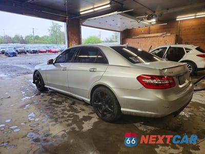 Drugie zdjęcie samochodu z przodu: 2011 MERCEDES-BENZ E 350 4MATIC VIN:WDDHF8HB2BA425499 - miniatura