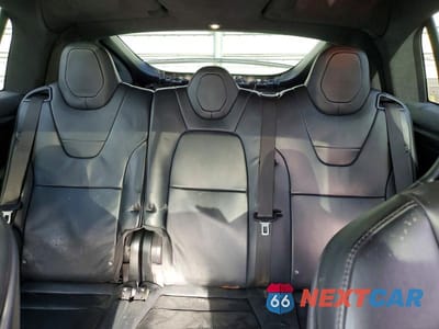Zdjęcie 10 z 13 samochodu: 2017 TESLA MODEL X 100D VIN:5YJXCDE29HF052215 - miniatura