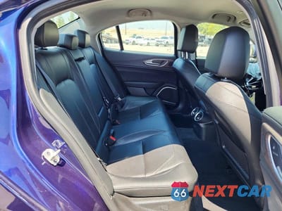Zdjęcie 10 z 12 samochodu: 2019 ALFA ROMEO GIULIA TI VIN:ZARFAMBNXK7604078 - miniatura