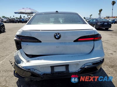 Zdjęcie 6 z 12 samochodu: 2023 BMW 740 I VIN:WBA23EH00PCM83724 - miniatura