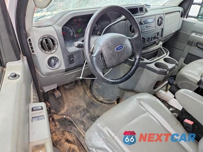 Zdjęcie 8 z 12 samochodu: 2012 FORD ECONOLINE E250 VAN VIN:1FTNE2EL6CDA16268 - miniatura