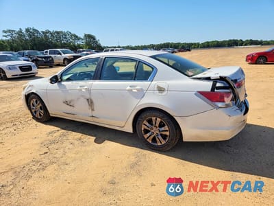 Drugie zdjęcie samochodu z przodu: 2011 HONDA ACCORD SE VIN:1HGCP2F61BA111719 - miniatura