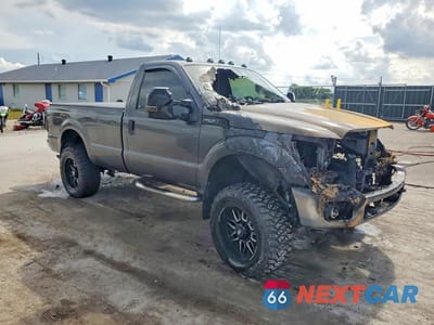 Czwarte zdjęcie samochodu z boku: 2016 FORD F250 SUPER DUTY VIN:1FTBF2B63GEA69265 - miniatura