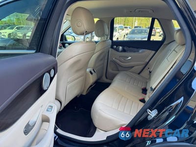 Zdjęcie 7 z 13 samochodu: 2016 MERCEDES-BENZ GLC 300 4MATIC VIN:WDC0G4KB4GF093284 - miniatura