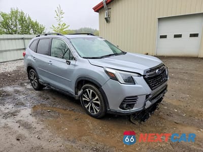 Czwarte zdjęcie samochodu z boku: 2022 SUBARU FORESTER LIMITED VIN:JF2SKAPC2NH435427 - miniatura