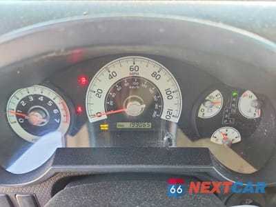 Zdjęcie 9 z 12 samochodu: 2007 TOYOTA FJ CRUISER BASE VIN:JTEBU11F970036345 - miniatura