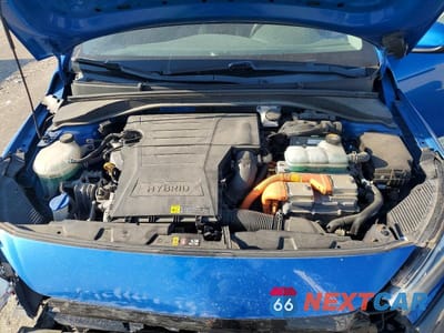 Zdjęcie 12 z 13 samochodu: 2018 HYUNDAI IONIQ BLUE VIN:KMHC65LCXJU102426 - miniatura