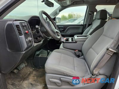 Zdjęcie 7 z 12 samochodu: 2016 CHEVROLET SILVERADO K1500 VIN:3GCUKNEC9GG187546 - miniatura