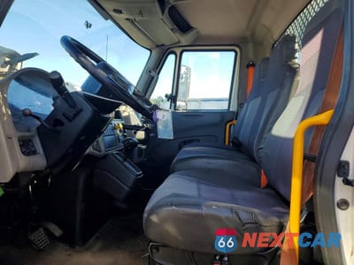 Zdjęcie 7 z 12 samochodu: 2018 INTERNATIONAL 4000 4300 VIN:1HTMMMML9JH714331 - miniatura
