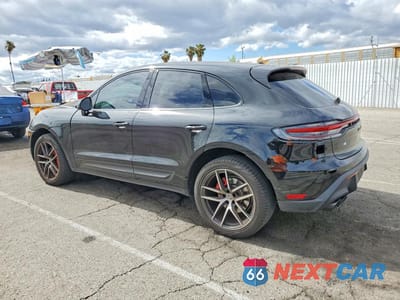 Drugie zdjęcie samochodu z przodu: 2023 PORSCHE MACAN S VIN:WP1AG2A52PLB38359 - miniatura