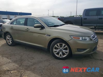 Czwarte zdjęcie samochodu z boku: 2012 FORD TAURUS SEL VIN:1FAHP2EW3CG106371 - miniatura