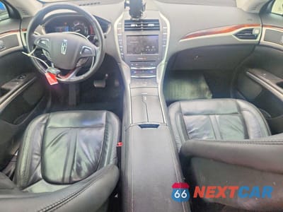 Zdjęcie 8 z 12 samochodu: 2013 LINCOLN MKZ HYBRID VIN:3LN6L2LU7DR819178 - miniatura
