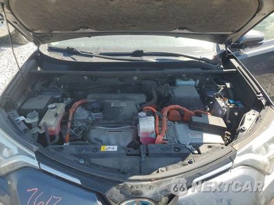 Zdjęcie 12 z 13 samochodu: 2018 TOYOTA RAV4 HYBRID LIMITED AWD VIN:JTMDJREV1JD190618 - miniatura
