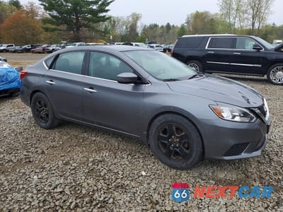 Czwarte zdjęcie samochodu z boku: 2018 NISSAN SENTRA SV VIN:3N1AB7AP7JL622072 - miniatura