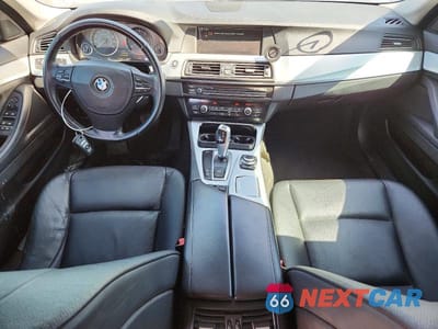 Zdjęcie 8 z 12 samochodu: 2011 BMW 535 XI VIN:WBAFU7C58BC870091 - miniatura