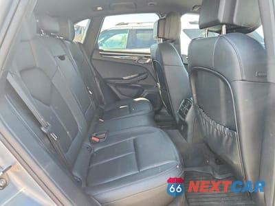 Zdjęcie 10 z 12 samochodu: 2019 PORSCHE MACAN VIN:WP1AA2A59KLB02467 - miniatura