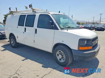 Czwarte zdjęcie samochodu z boku: 2015 CHEV EXPRESS 2500 VIN:1GCWGFCF0F1223098 - miniatura