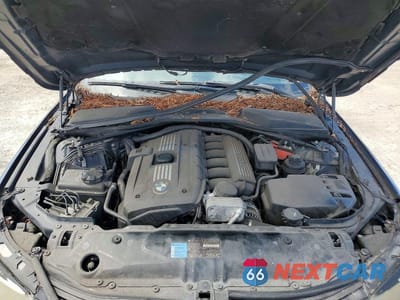 Zdjęcie 11 z 12 samochodu: 2009 BMW 528 I VIN:WBANU53599C117955 - miniatura