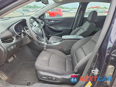 Zdjęcie 7 z 12 samochodu: 2022 CHEVROLET MALIBU LT VIN:1G1ZD5ST9NF175392 - miniatura