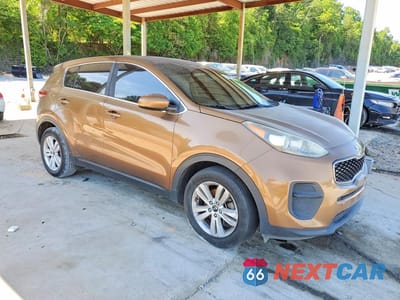 Czwarte zdjęcie samochodu z boku: 2018 KIA SPORTAGE LX VIN:KNDPM3AC7J7306148 - miniatura