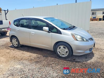 Czwarte zdjęcie samochodu z boku: 2012 HONDA FIT VIN:JHMGE8H38CC017000 - miniatura