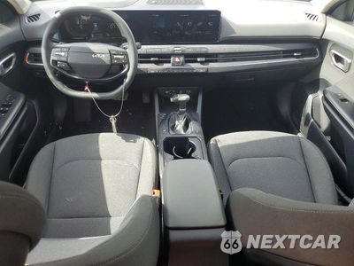 Zdjęcie 8 z 12 samochodu: 2025 KIA K4 LXS VIN:3KPFT4DE0SE041060 - miniatura