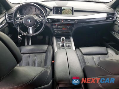 Zdjęcie 8 z 13 samochodu: 2017 BMW X5 XDRIVE50I VIN:5UXKR6C35H0U13565 - miniatura