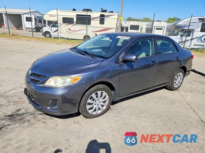 2012 TOYOTA COROLLA LE JTDBU4EE4C9175280 - główne zdjęcie licytacji z USA - miniatura