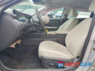 Zdjęcie 7 z 13 samochodu: 2025 HYUNDAI SONATA SEL VIN:KMHL64JA3SA509776 - miniatura
