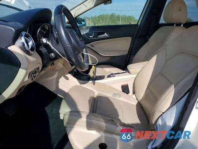 Zdjęcie 7 z 14 samochodu: 2018 MERCEDES-BENZ GLA 250 VIN:WDCTG4EB3JJ468580 - miniatura