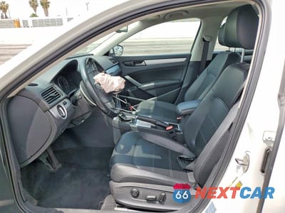 Zdjęcie 7 z 13 samochodu: 2012 VOLKSWAGEN PASSAT SE VIN:1VWBP7A36CC083620 - miniatura