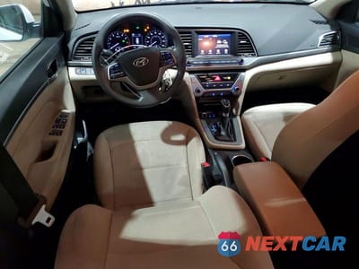 Zdjęcie 8 z 12 samochodu: 2018 HYUNDAI ELANTRA SEL VIN:5NPD84LF0JH239103 - miniatura