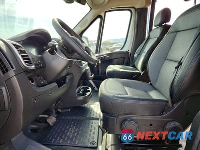 Zdjęcie 7 z 13 samochodu: 2025 RAM PROMASTER 3500 3500 HIGH VIN:3C6MRVJG0SE541423 - miniatura