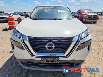 Piąte zdjęcie samochodu w środku: 2022 NISSAN ROGUE S VIN:5N1BT3AA1NC705691 - miniatura