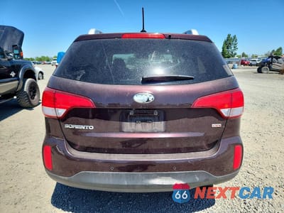 Zdjęcie 6 z 13 samochodu: 2014 KIA SORENTO LX VIN:5XYKTCA67EG506088 - miniatura
