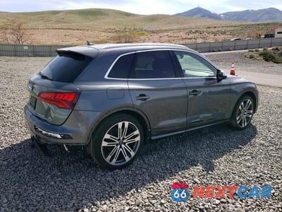Trzecie zdjęcie samochodu z tyłu: 2018 AUDI SQ5 PRESTIGE VIN:WA1C4AFY8J2104062 - miniatura