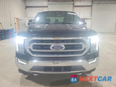 Piąte zdjęcie samochodu w środku: 2021 FORD F150 SUPERCREW VIN:1FTFW1ED0MFC14998 - miniatura