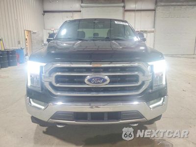 Piąte zdjęcie samochodu w środku: 2021 FORD F150 SUPERCREW VIN:1FTFW1ED0MFC14998 - miniatura