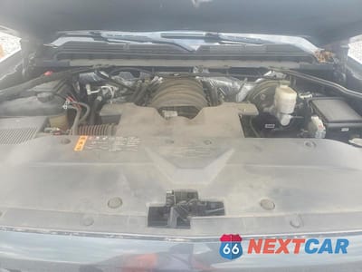 Zdjęcie 11 z 12 samochodu: 2018 CHEVROLET SILVERADO K1500 LT VIN:3GCUKRECXJG303531 - miniatura