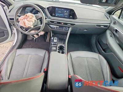 Zdjęcie 8 z 12 samochodu: 2021 HYUNDAI SONATA SEL PLUS VIN:5NPEJ4J21MH064972 - miniatura