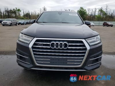Piąte zdjęcie samochodu w środku: 2018 AUDI Q7 PREMIUM PLUS VIN:WA1LHAF75JD020801 - miniatura