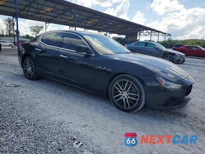 Czwarte zdjęcie samochodu z boku: 2015 MASERATI GHIBLI VIN:ZAM57XSA7F1144305 - miniatura