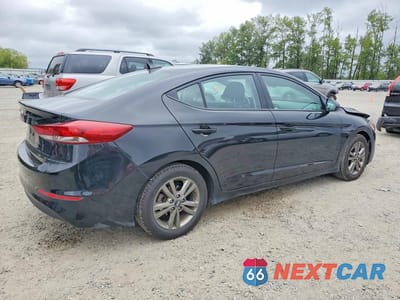 Trzecie zdjęcie samochodu z tyłu: 2018 HYUNDAI ELANTRA SEL VIN:5NPD84LF9JH286971 - miniatura