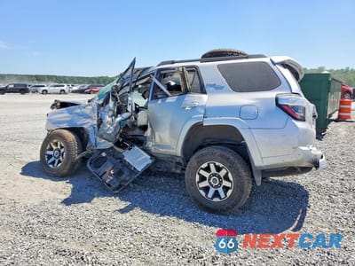 Drugie zdjęcie samochodu z przodu: 2024 TOYOTA 4RUNNER TRD OFF-ROAD PREMIUM VIN:JTERU5JR6R6251536 - miniatura