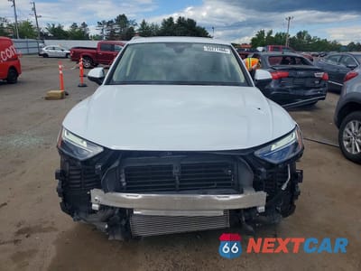 Piąte zdjęcie samochodu w środku: 2021 AUDI Q5 PREMIUM PLUS VIN:WA1BAAFY3M2090774 - miniatura