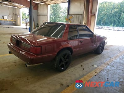 Trzecie zdjęcie samochodu z tyłu: 1993 FORD MUSTANG LX VIN:1FACP40M8PF188783 - miniatura