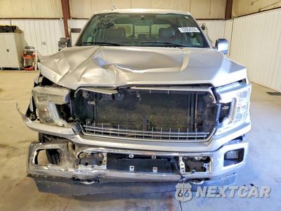 Piąte zdjęcie samochodu w środku: 2018 FORD F150 SUPERCREW VIN:1FTEW1E50JKF18243 - miniatura